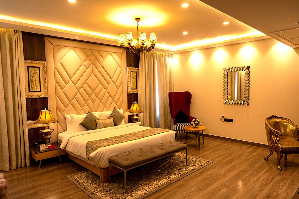 Luxury Suite at Sri Janaki Mahal Trust - Premium suite with all amenities